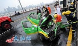 南昌爆料车祸新闻视频,多车连环相撞！