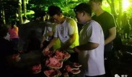 学校吃瓜事件网红,吃瓜事件引爆网红热潮